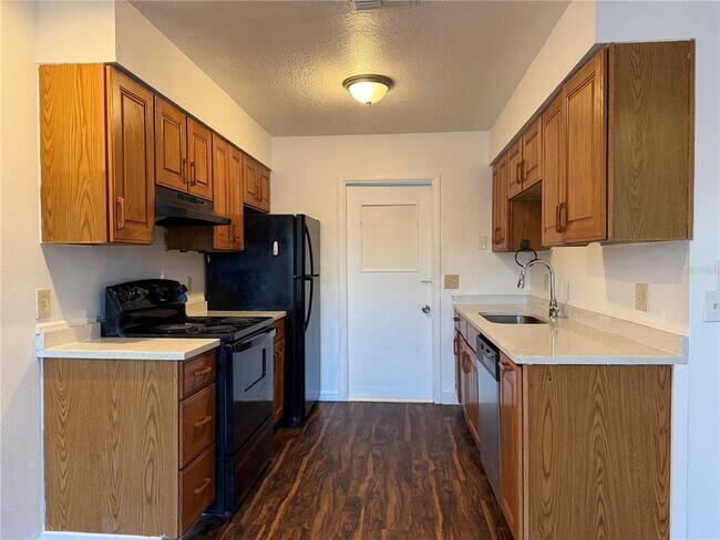 Photo - 6918 Edgefield Ln