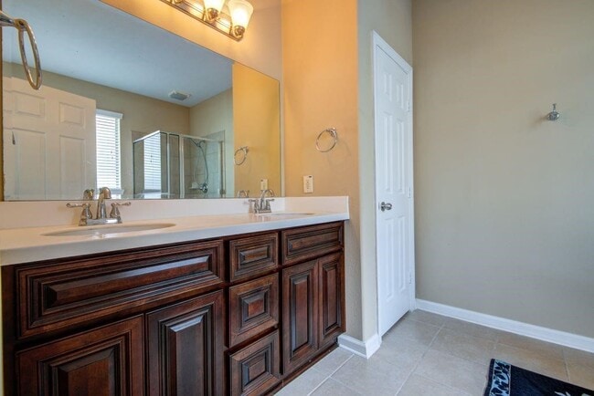 Photo - 4411 Enchanted Spring Court