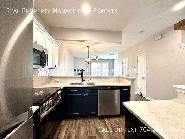 Photo - 1318 Anthem Ct