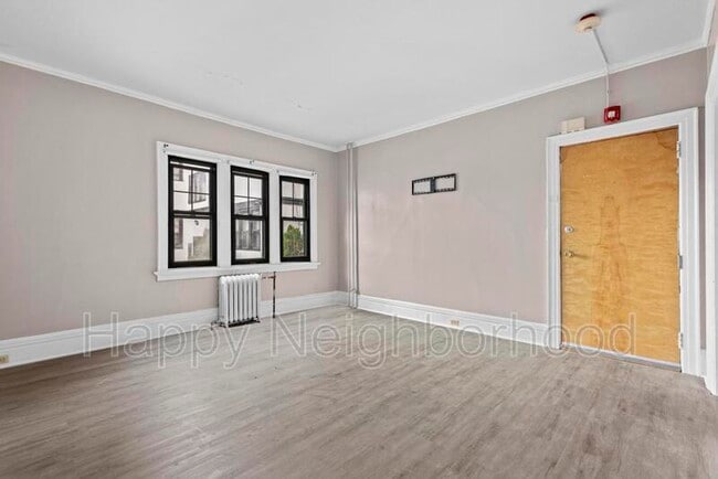 Photo - 130 Bradley Ave