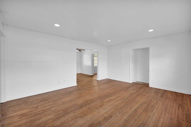 Photo - Stunning 3-Bedroom, 2-Bath Home in Desirable Mandarin Neighborhood!