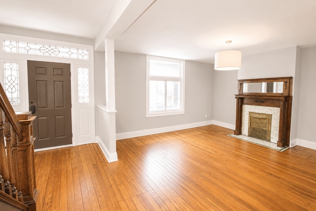 Photo - 1723 Realty Ave