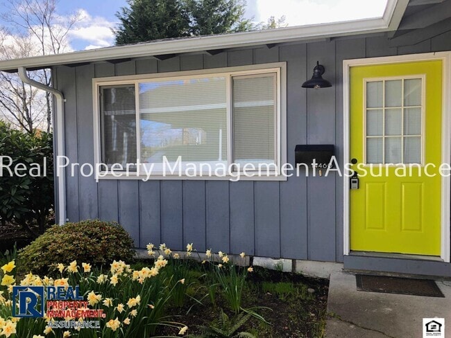 Building Photo - 14460 SW 20th St Rental