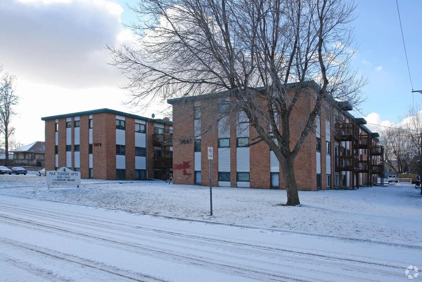 Photo - 5650-5660 Polk St NE