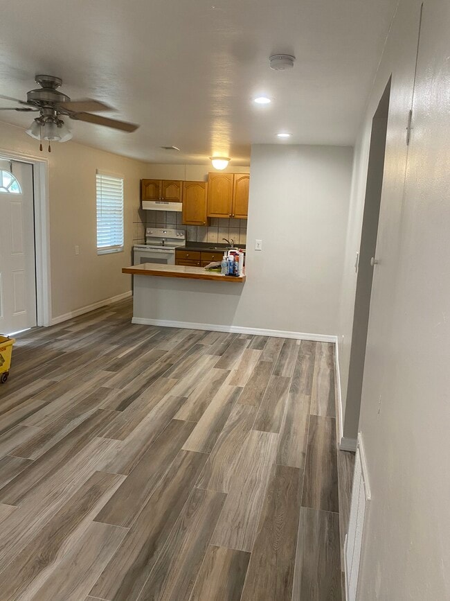 Photo - 8485 Sunset Dr
