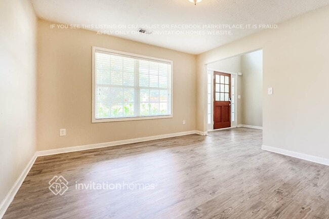 Photo - 260 Glen Echo Dr