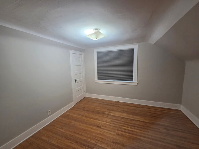 Bedroom - 709 Marshall St Unit 709Marshallstreet
