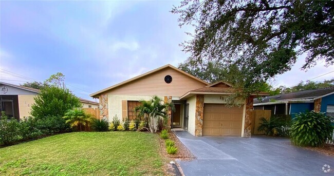 Building Photo - 1513 W Powhatan Ave Rental