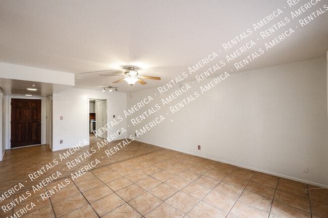 Photo - 3636 N 70th St