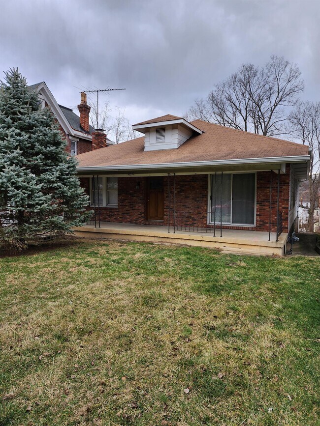 Photo - 320 Hwy Ave House