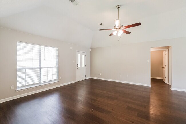 Photo - 13699 Fox Bend Ln