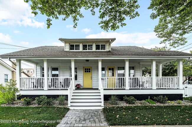 Photo - 1401 B St Townhome