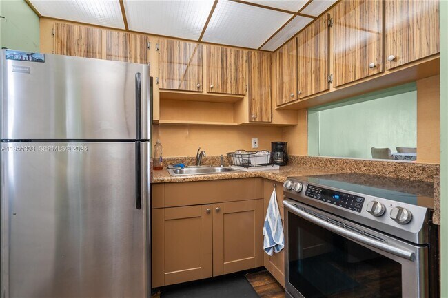 Photo - 2861 Leonard Dr Unit F208