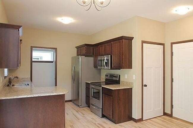 Photo - 4 Bedroom Home in Mackinaw Village