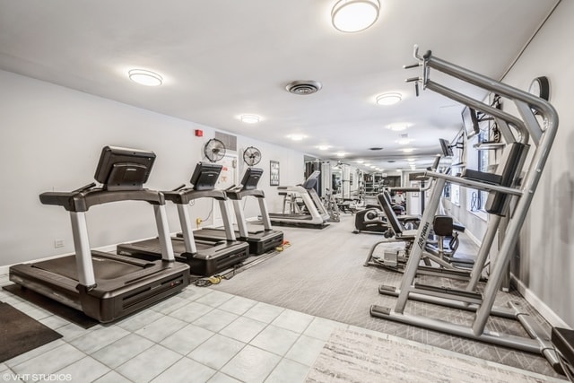 Photo - 720 W Gordon Ter Unit 9B