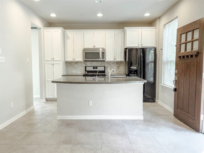 Photo - 7220 Wyoming Springs Dr