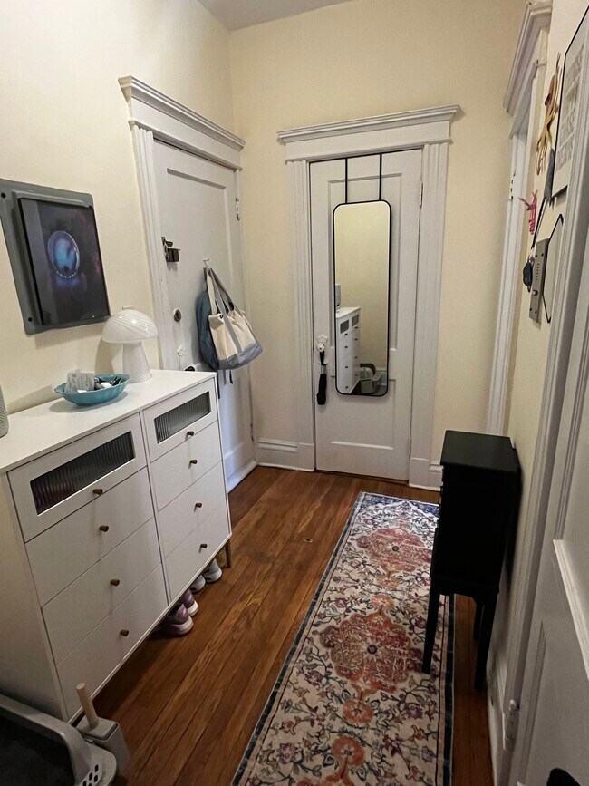 27 Saint Lukes Rd