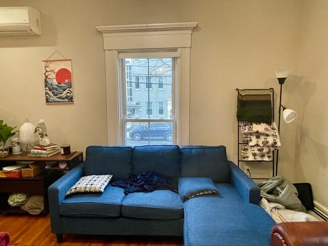 Photo - 2 Worcester St