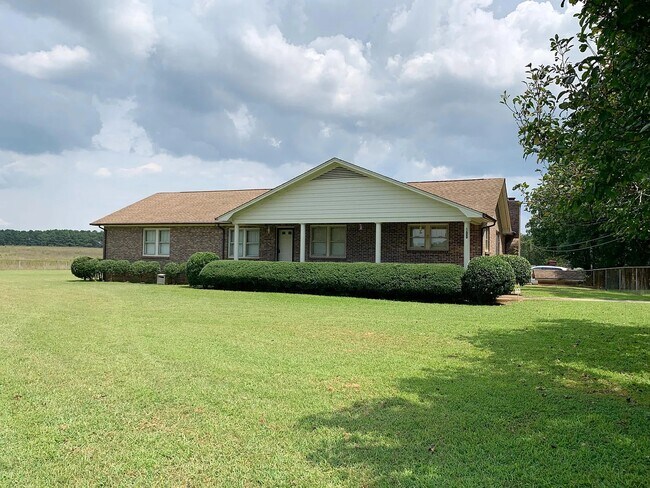 Photo - 600 Garrison Rd