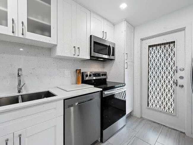 Photo - 3080 N Course Dr