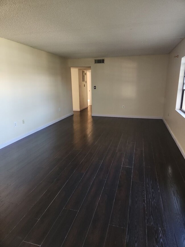 Photo - 3/2 Condo In +55 Community Leesburg Unit 108A