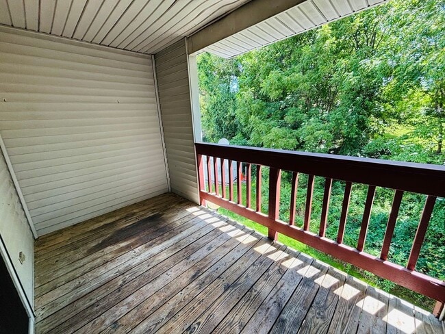 400J Berryfield Lane