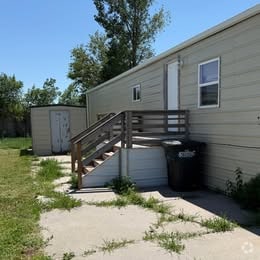 Building Photo - 609 Century St Rental