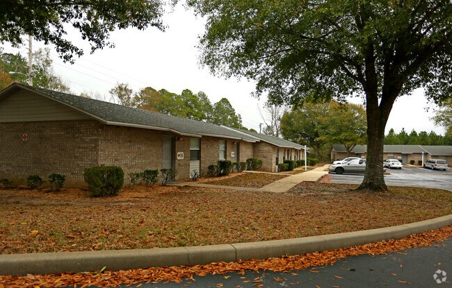 Photo - Heritage Manor