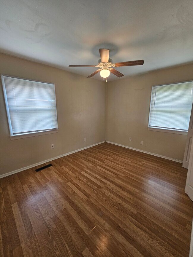 932 38th Ave House House Rental in East Moline, IL