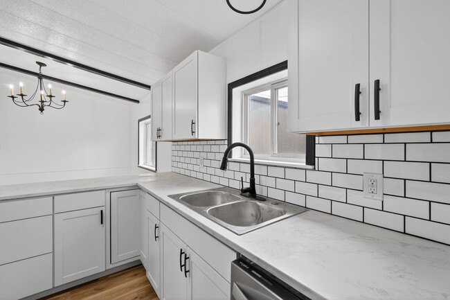 Photo - 228 McKinley St