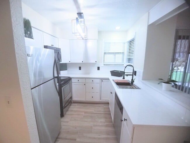 Beautiful Full Remodeled 1/1 Condo x Rent... - Beautiful  Full Remodeled 1/1 Condo x Rent... Unit 123