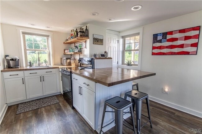 Photo - 100 Vollum Rd