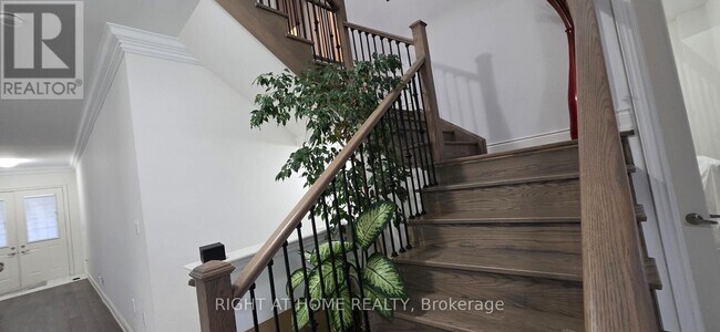Photo - 118 Great Fls Blvd
