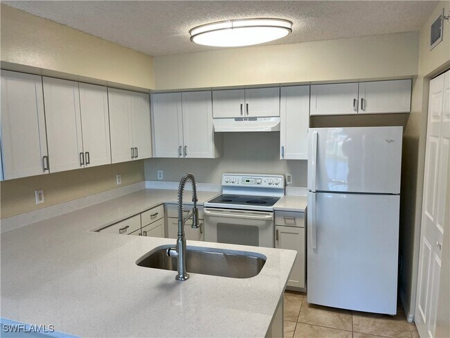 Photo - 8736 River Homes Lane Unidad 7-208