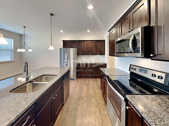 Photo - 141 McBee St