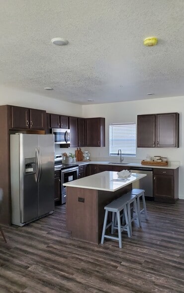 Kitchen with Island