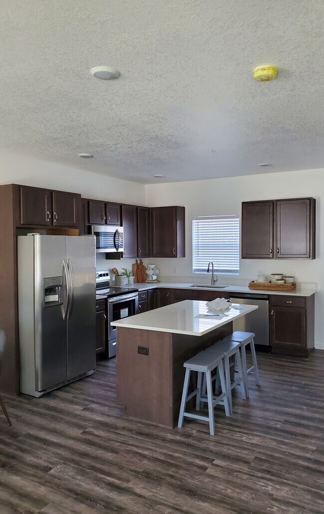 Kitchen with Island