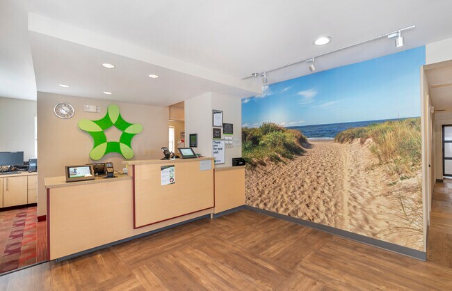 Furnished Studio-Virginia Beach