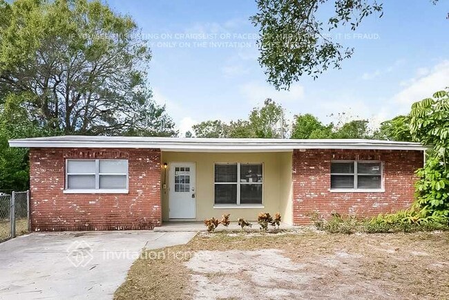 Photo - 2160 Riviera Dr
