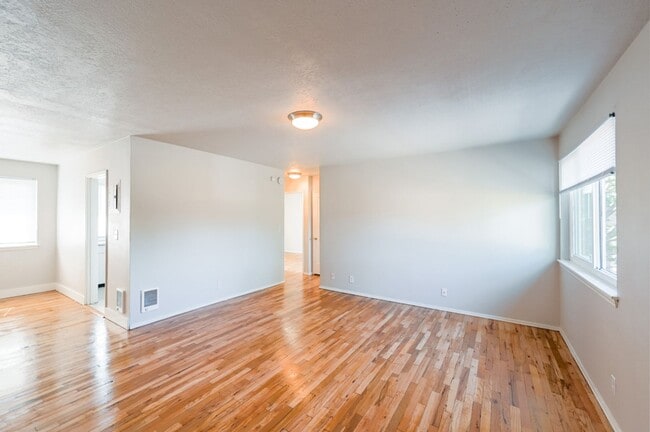 The Ellington Apartments
