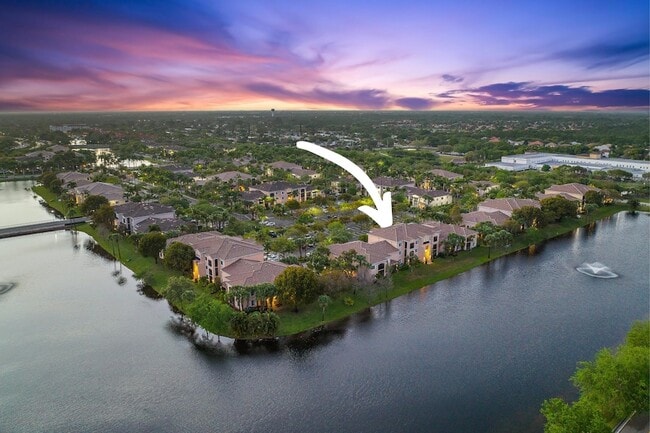 Photo - 2807 Veronia Dr Unit 114