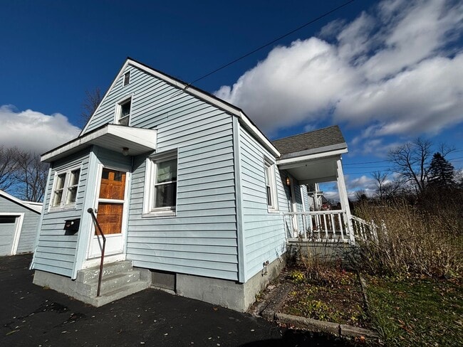 Photo - 3 Bedroom 1 Bath Rental Rome NY