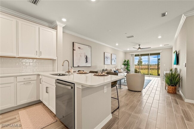 Photo - 11821 Venetian Lagoon Dr Unit 104