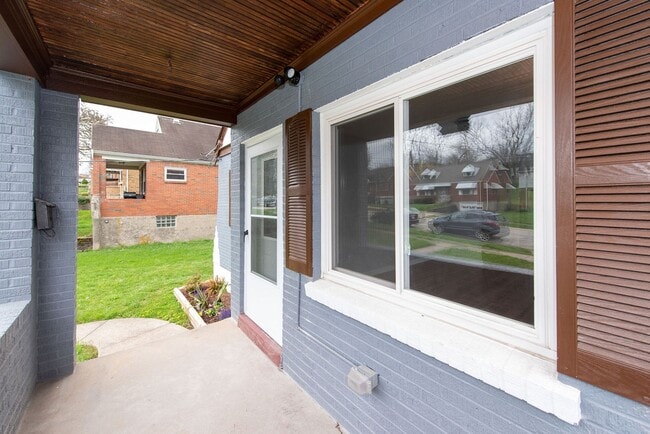 Photo - 5273 Ponce Ln