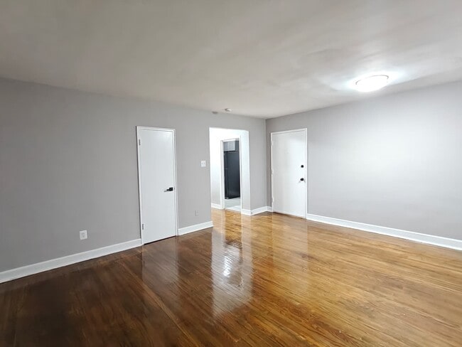 Photo - 131 Forest Ave Unit 7C