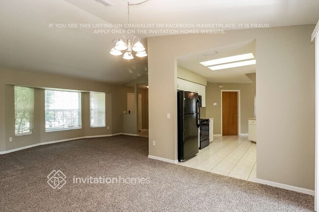 Photo - 469 Dorchester St