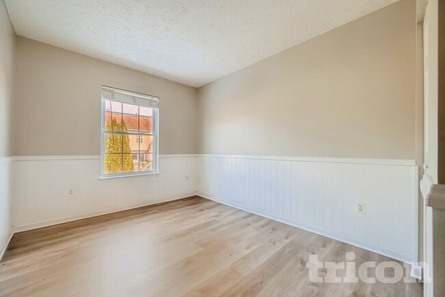 Photo - 23 Bensmill Ct