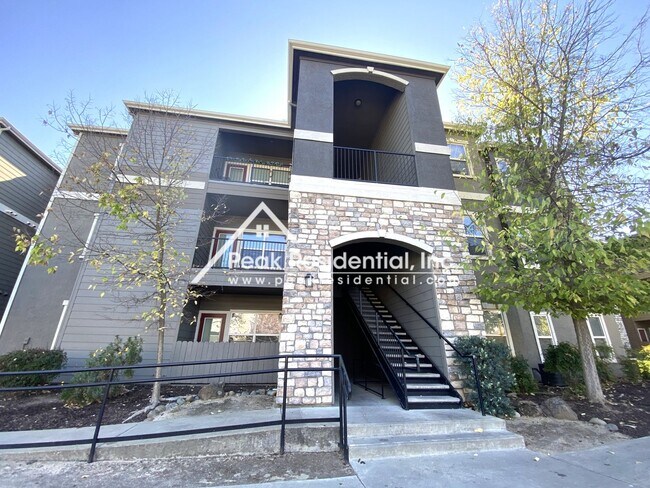 Photo - Bridgefield Condos - Wonderful Newer Antel...