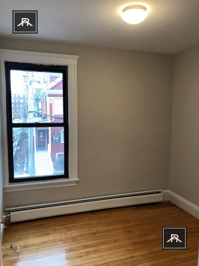 Photo - 3 bedroom in Cambridge MA 02140 Unit 8