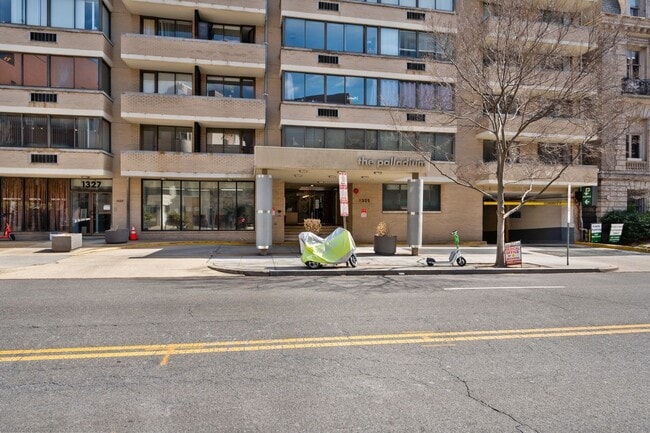 Photo - Spacious Renovated Dupont Circle Condo Walking Distance to Metro!
